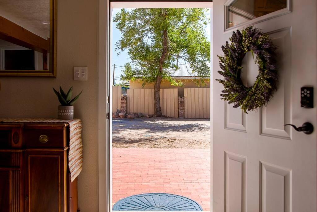 The Lagartija @ Old Town With King Bed Villa Albuquerque Exterior photo